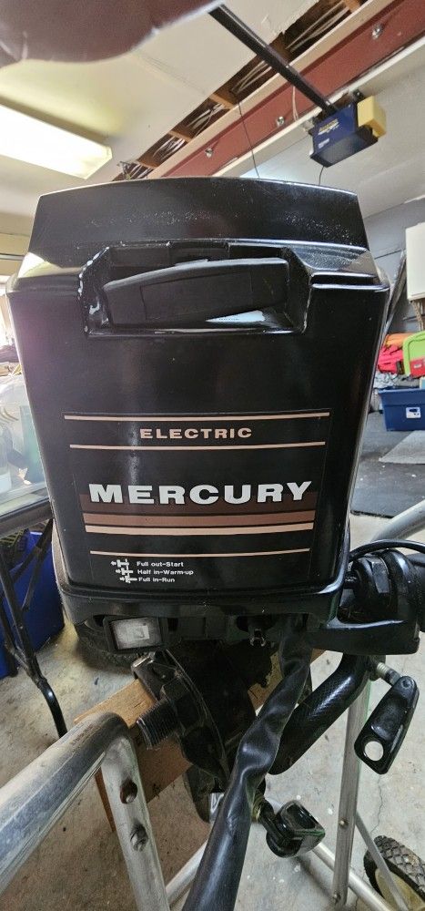 Mercury 25hp Electric start outboard