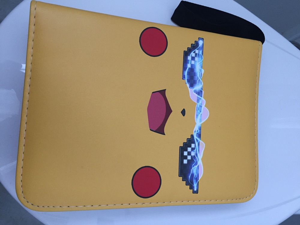 Pokémon Card Binder