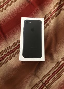iPhone 7 32 GB New in box