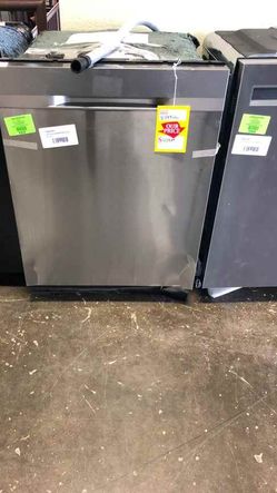Brand New Samsung Dishwasher (Model:DW80R5060US) MWVX