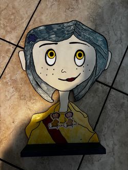 Coraline handmade wall decoration shelf