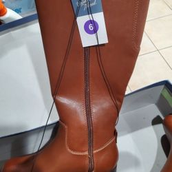 Womens Boots