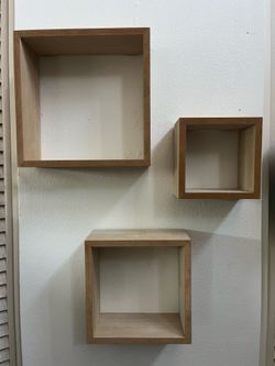 Set of 3 - Wooden Wall-Mounted Display Shelves