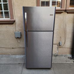 3 MONTHS WARRANTY 30x32x68 FRIGIDAIRE  REFRIGERATOR SILVER 21cuft