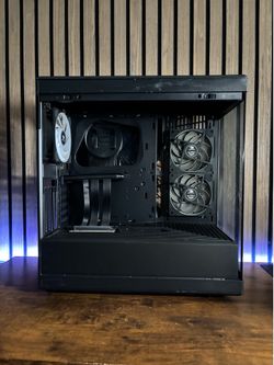 HYTE Y40 GAMING PC CASE - RGB FANS - PCIE RISER CABLE