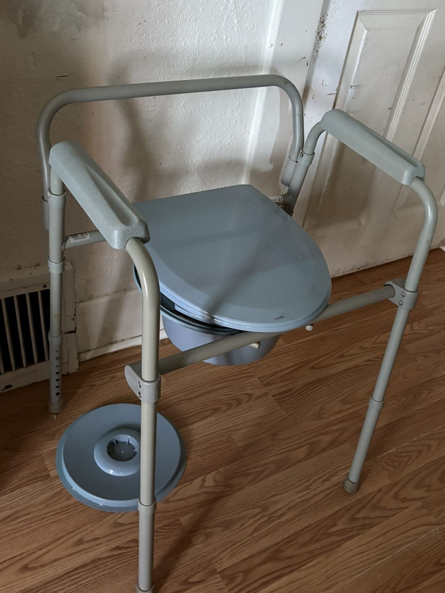 Commode