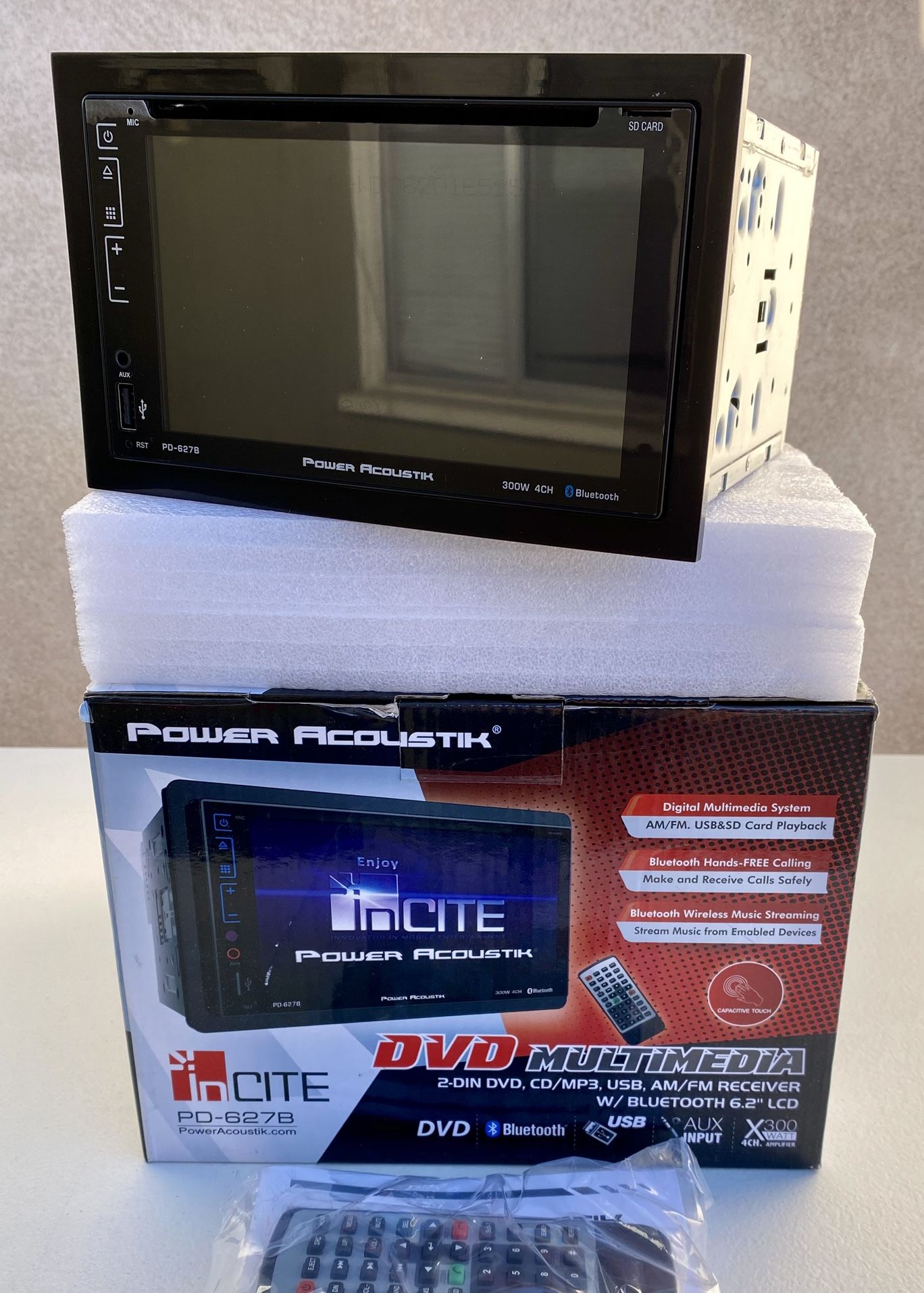 New Power Acoustik Double Din Carstereo  Bluetooth 