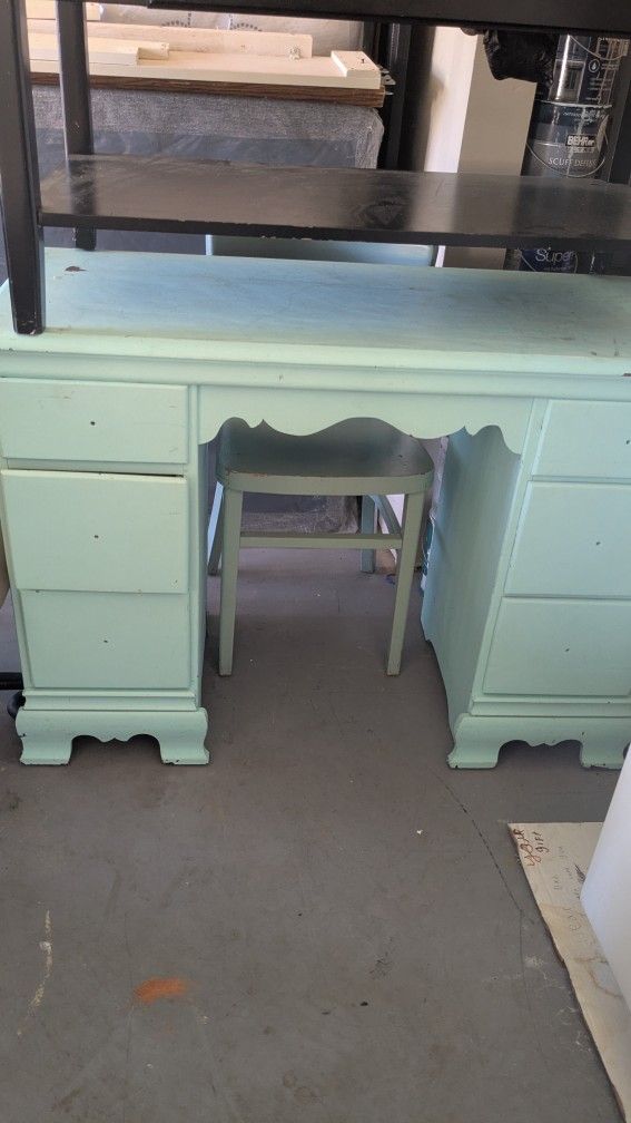Green desk with chair