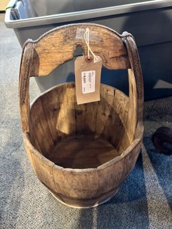 Wooden Bucket. SKU HRSCVS