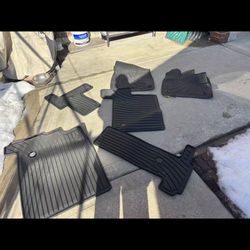 2025 Sienna le CarMat 