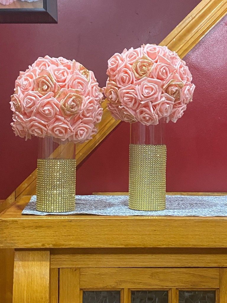 2 Pink Flower Vases Decoration