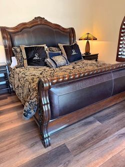 King Bed A.R.T w/ Tommy Bahama dresser and nightstands