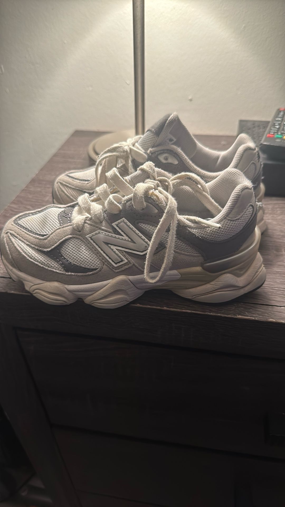 Kids New Balance 9060