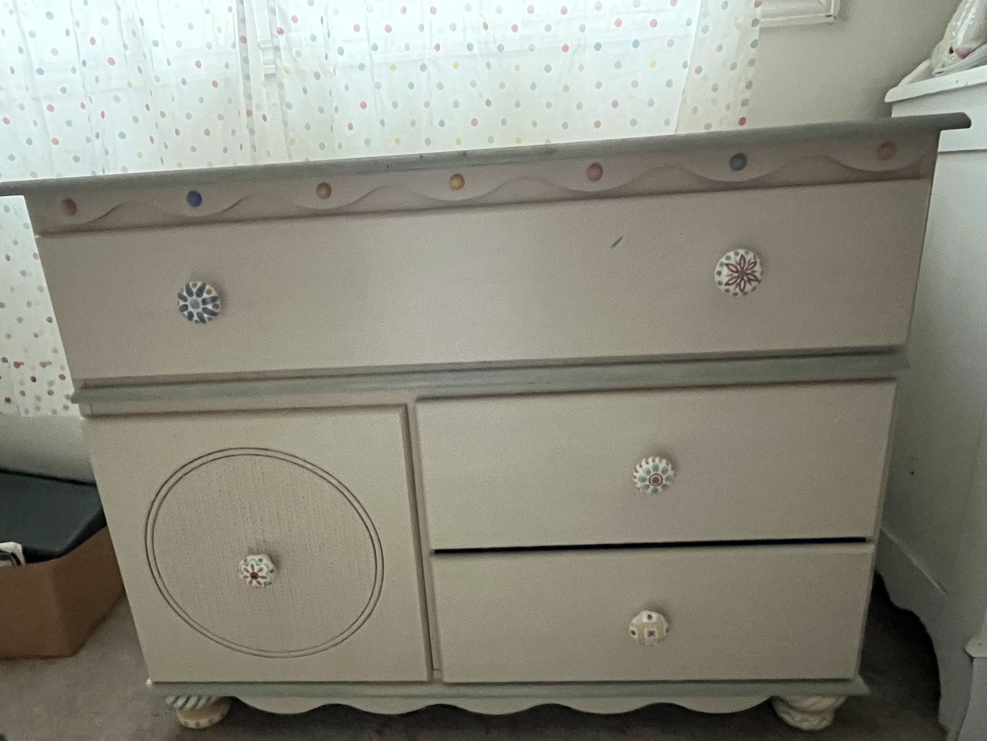 Whimsical Dresser Set