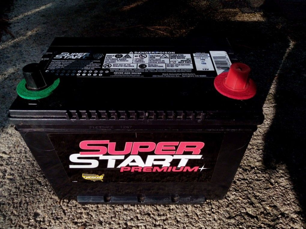Superstart Premium group 124R car battery perfect
