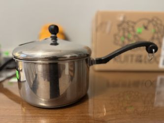 Classic Faberware Saucepan 3 Quart Stainless Steel W/Lid Aluminum Clad Cooking