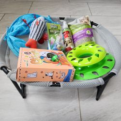 Kitty cat toys enrichment catnip spray bed FREE kibble