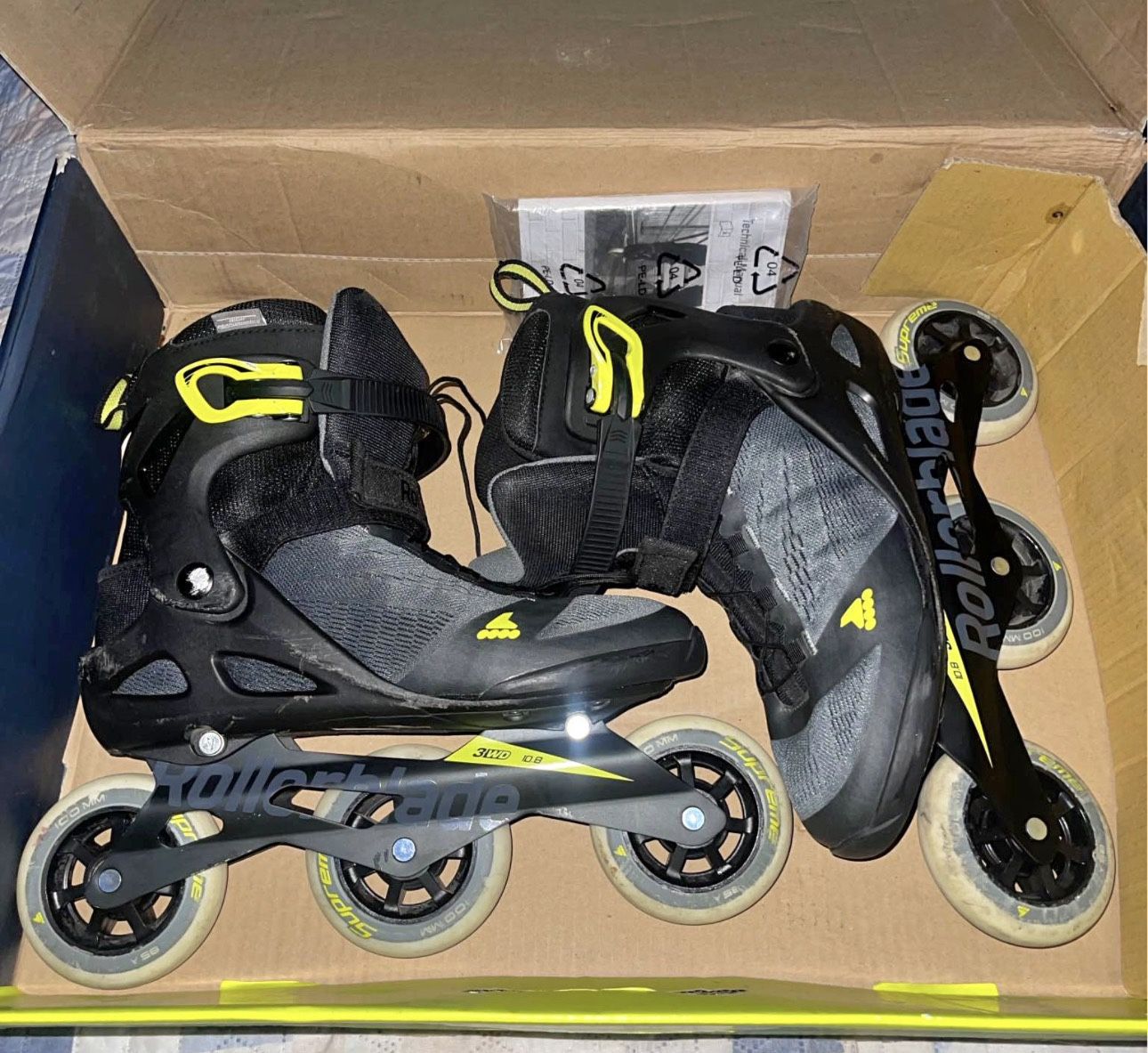 Men’s Size 10 Rollerblade Macroblade 100