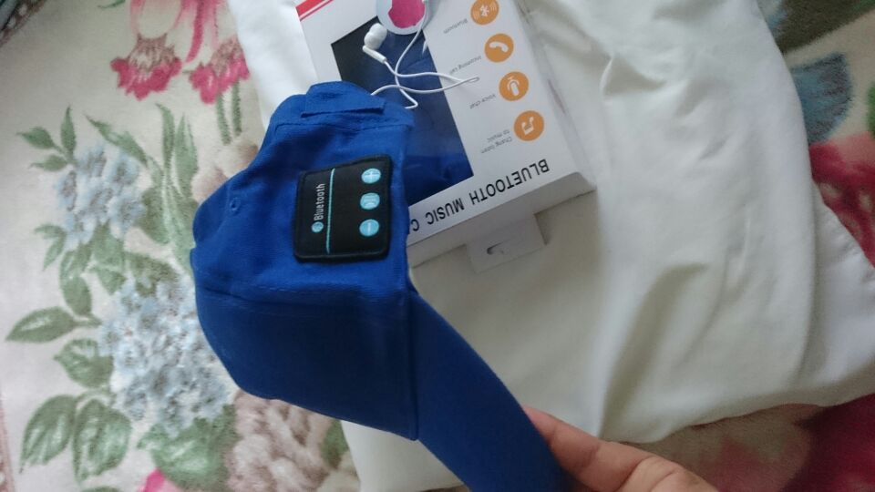 Bluetooth cups