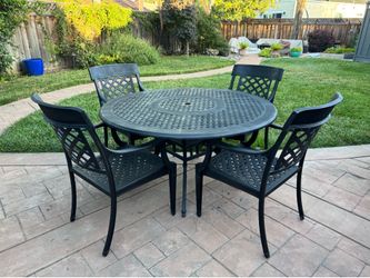 Cast aluminum outdoor patio dining table set with 4 chairs