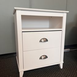 3 Matching White Side Tables Wirh Drawers