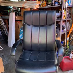 Black Office Chair 