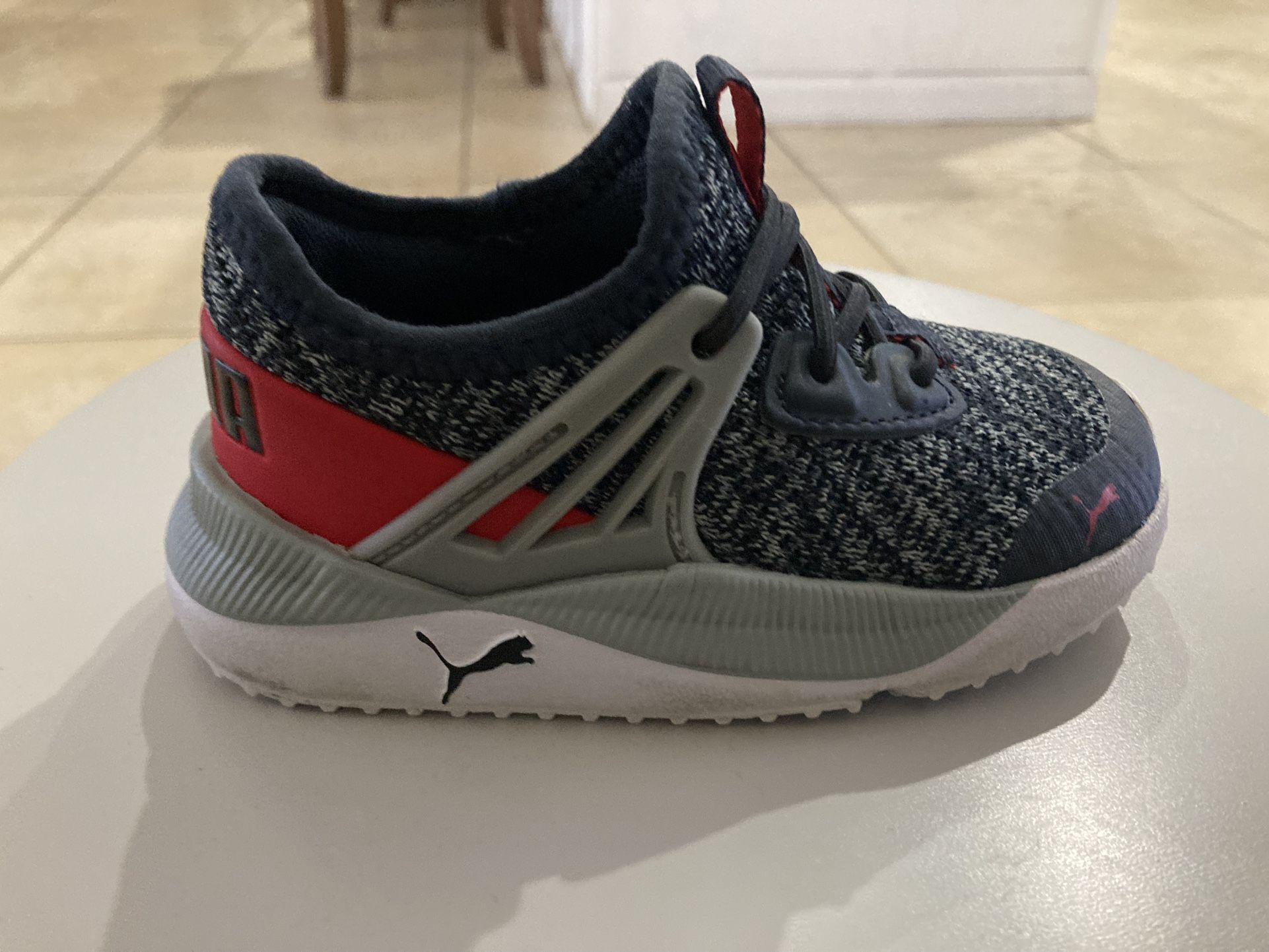 Toddler Size 7 Puma Shoes 