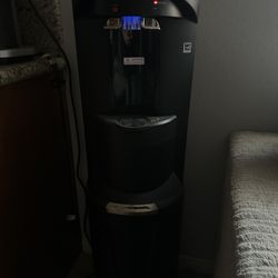 Sparkletts Water Dispenser 