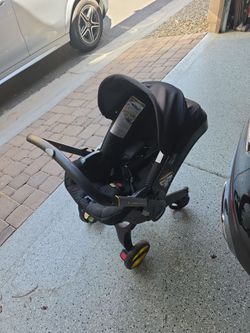 Donna car seat and stroller