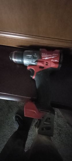 Milwaukee m18v hammer drill/ drill