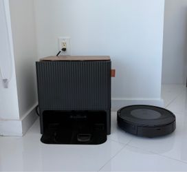 iRobot Roomba Combo j9+ Robot Vacuum & Mop – $350