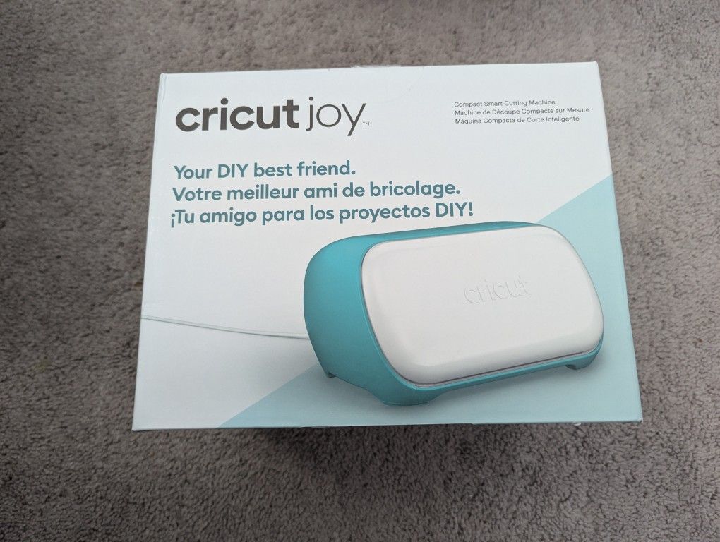 Brand New Cricut Joy