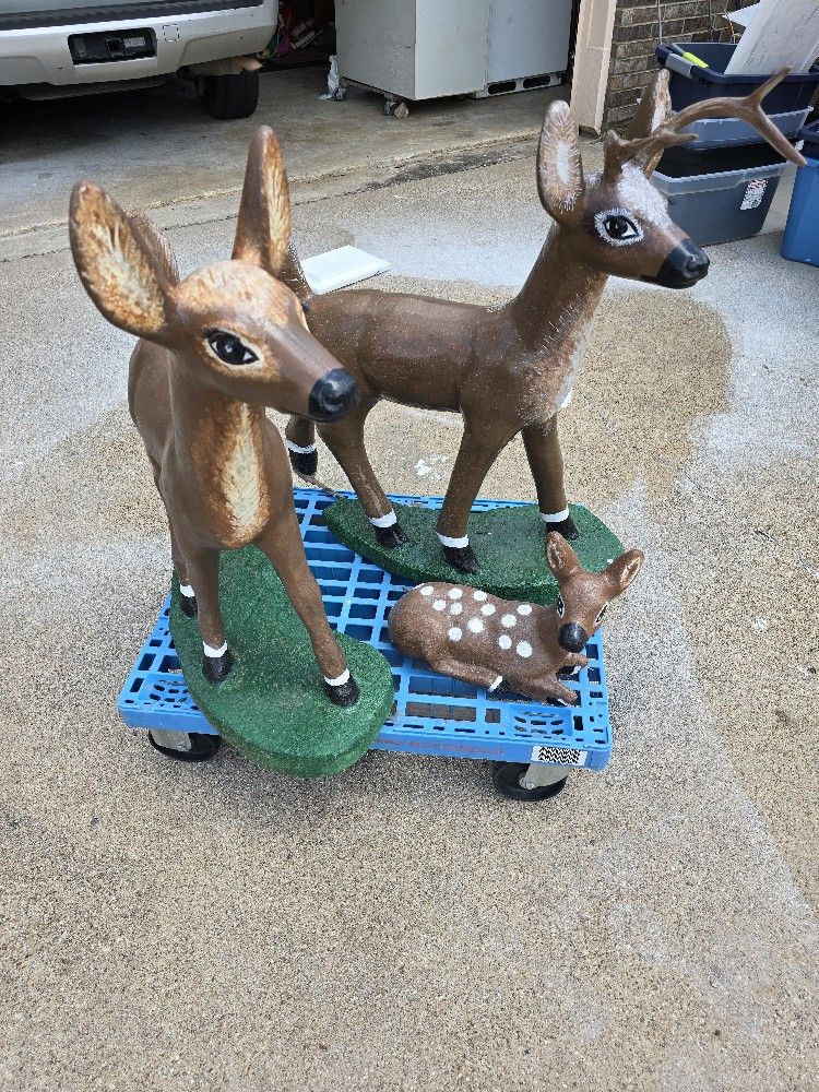 Vintage American Concrete McHy Co Deer Family Statues