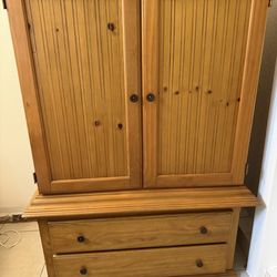 Solid Wood Wardrobe Cabinet with Drawers