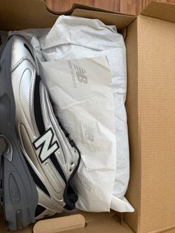 New Balance Silver Black Sneakers