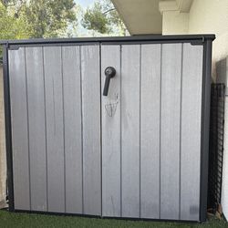 Outdoor Mini Shed with Lock