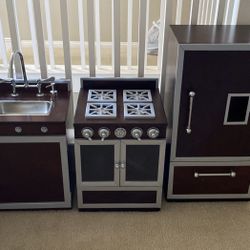 Pottery barn Kids retro kitchen 