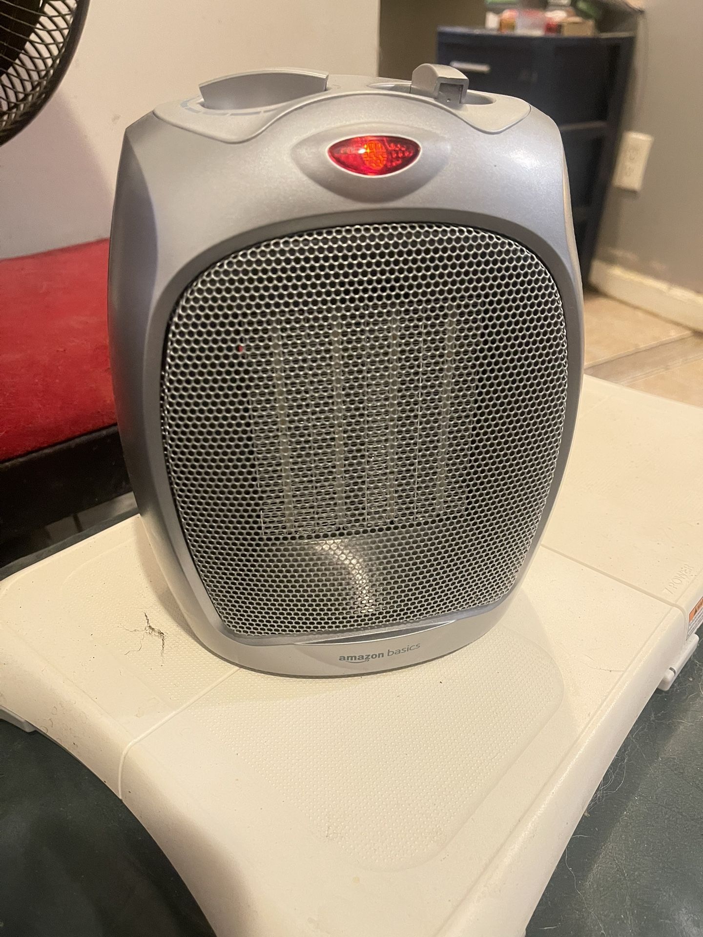 Amazon Basic - Ceramic portable Heater 