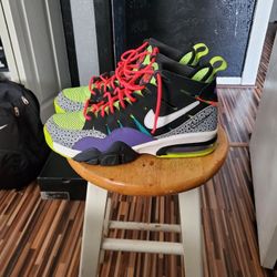 Nike Air max Trainer Sz 9  $125