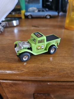 AURORA T JET 32'FORD PICKUP