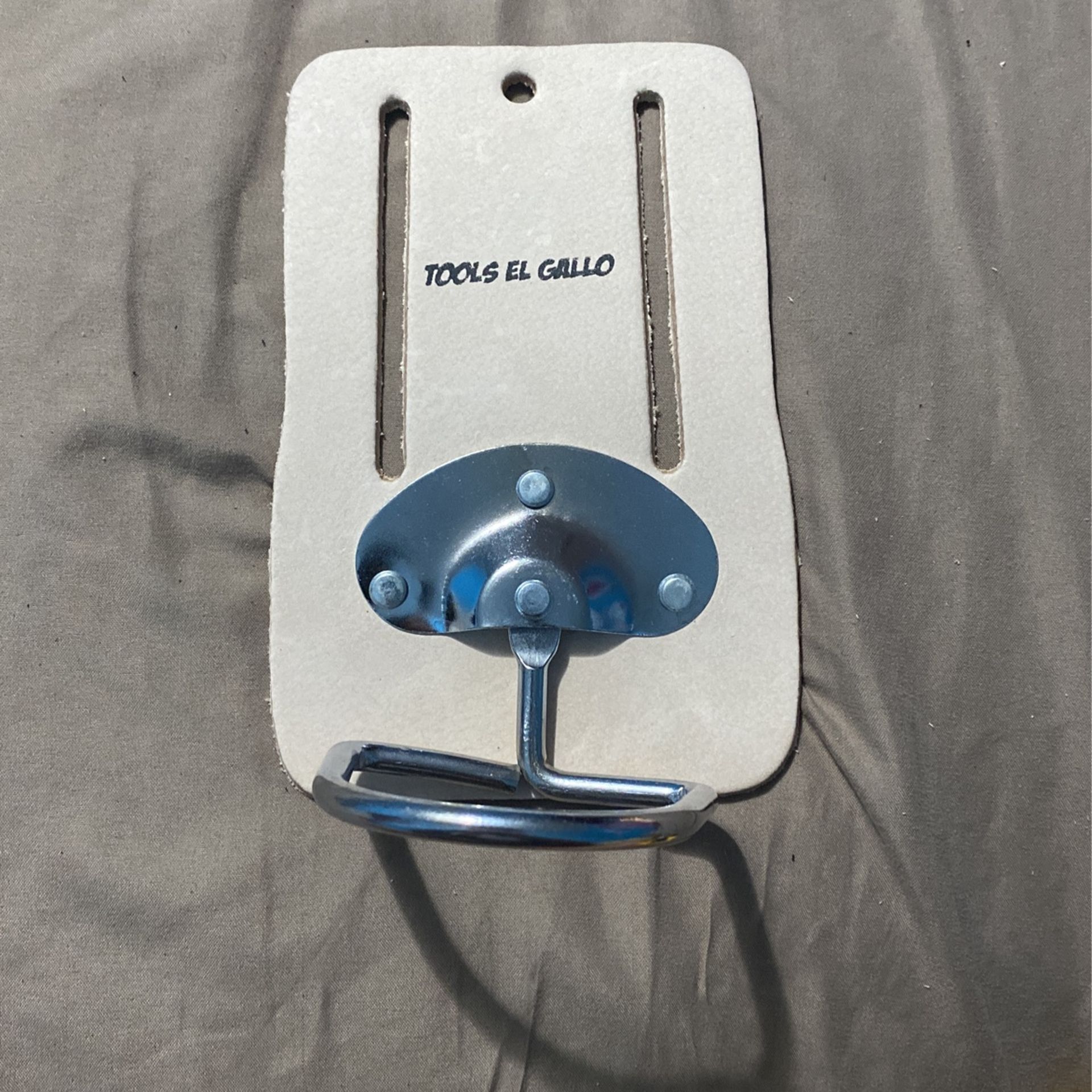 6 In. Beige Leather Swivel hammer Holder