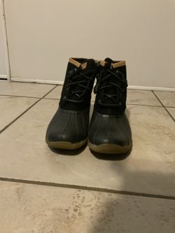 Sperry  Women’s Snow Boots Size 6 
