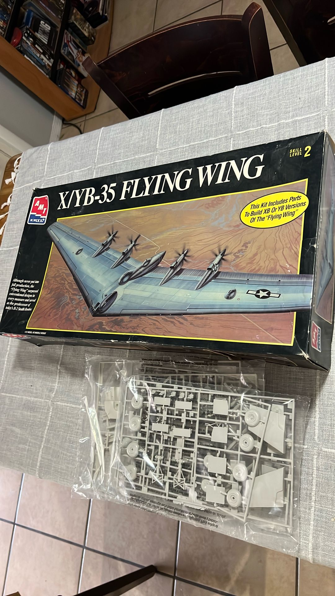 USAF AMT ERTL X/YB-35 Flying Wing Aircraft Model 1995 Military Bomber