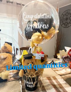 Custom graduation basket