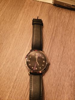 **Guess watch with genuine leather strap practically brand **NEW**