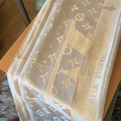 Authentic Louis Vuitton Scarf 