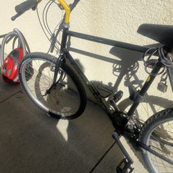 Bisicleta De Benta En Castroville Ca Y Aspiradora Para El Carro 