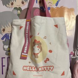 Hello Kitty And Twin Star Bags 