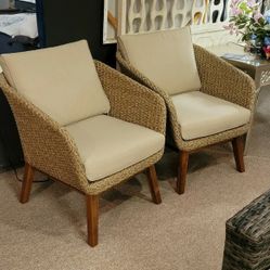 2 Outdoor Chairs