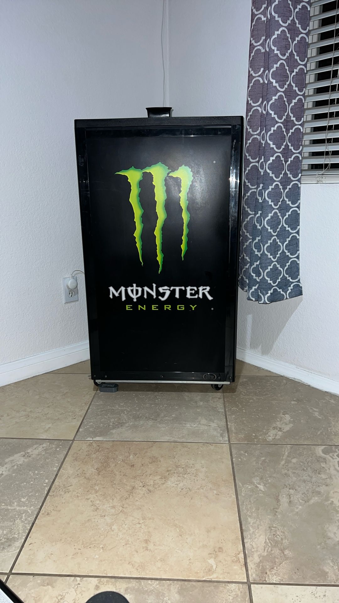 Stand Up Refridgerator